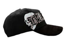 Load image into Gallery viewer, SKULL
